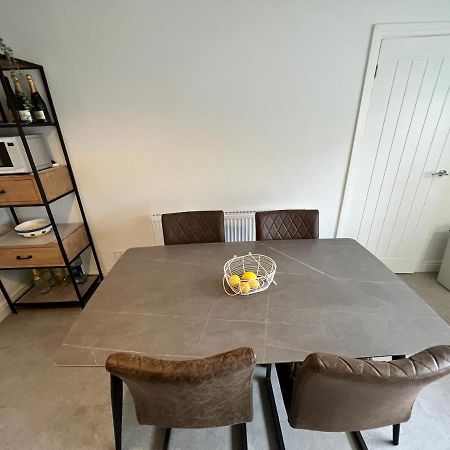 Very Comfy 3 Bed Town House Ashton-under-Lyne Zewnętrze zdjęcie