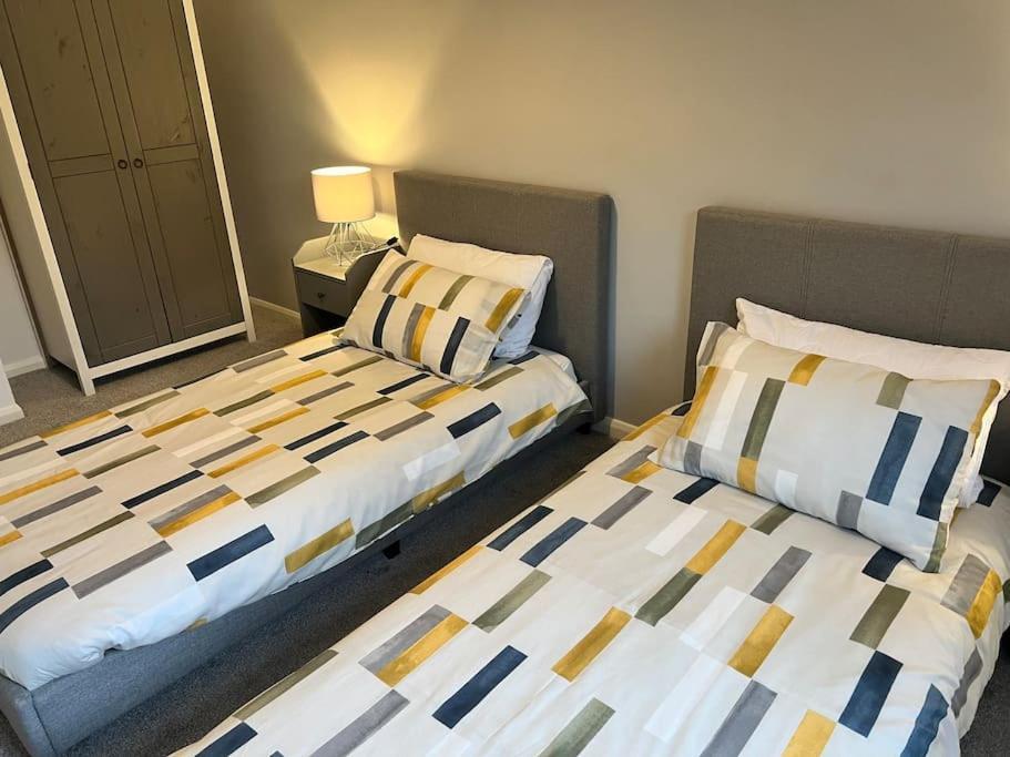 Very Comfy 3 Bed Town House Ashton-under-Lyne Zewnętrze zdjęcie
