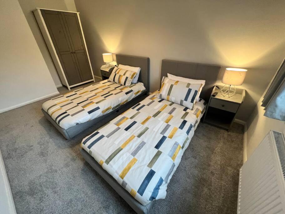 Very Comfy 3 Bed Town House Ashton-under-Lyne Zewnętrze zdjęcie