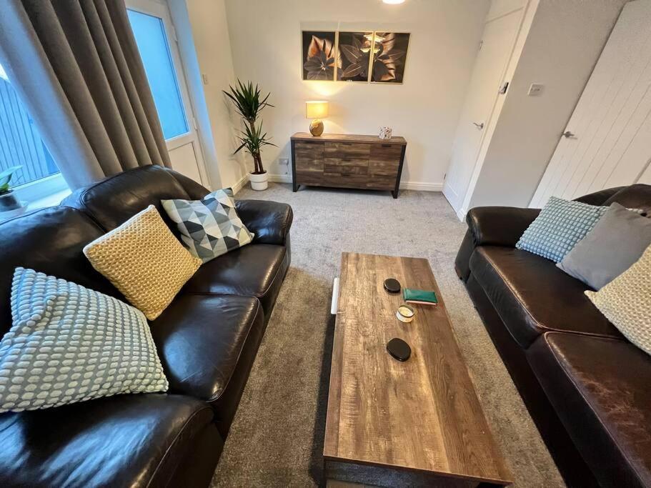 Very Comfy 3 Bed Town House Ashton-under-Lyne Zewnętrze zdjęcie